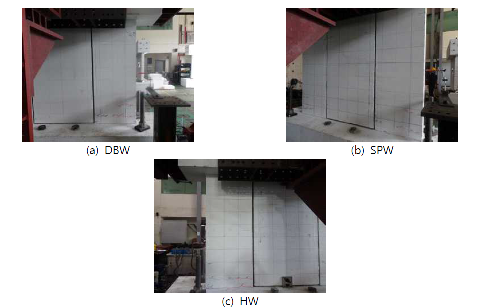 층간변위 0.35%일 때 DBW, SPW, HW의 균열 양상