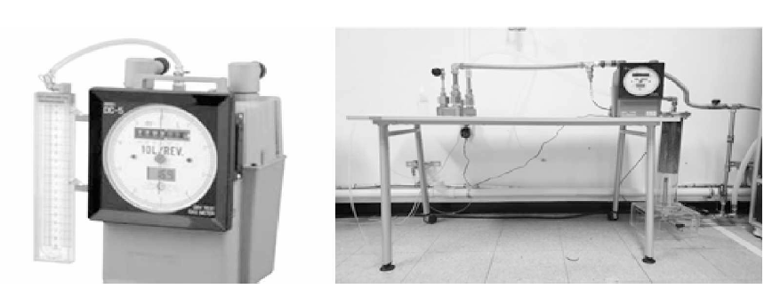 건식 가스미터(좌)，개질효율 측정 장비(우)
