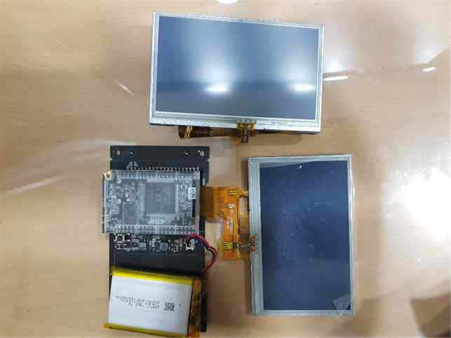 LCD와 부품 연결