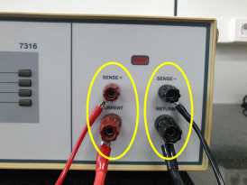 접지저항측정기의 프로브(빨간색, 검은색) 연결