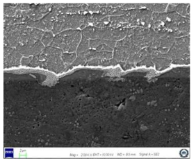 Ni도금 DP590강과 Al소재와의 접합부를 보여주는 SEM 사진