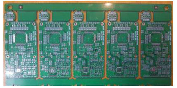 다중 생체신호 처리 PCB 최적화 완료