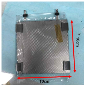 실험실에서 제작된 10cm*10cm 1.5V 슈퍼커패시터 full cell