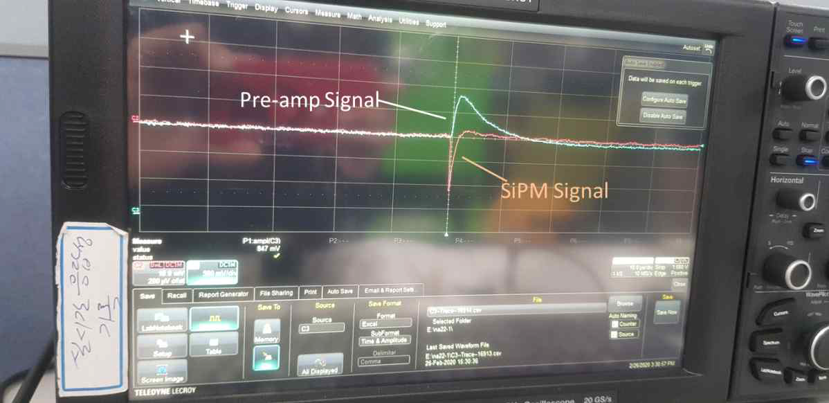 SiPM-ASIC 프리앰의 출력 신호 예시