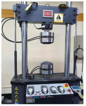MTS 인장시험기