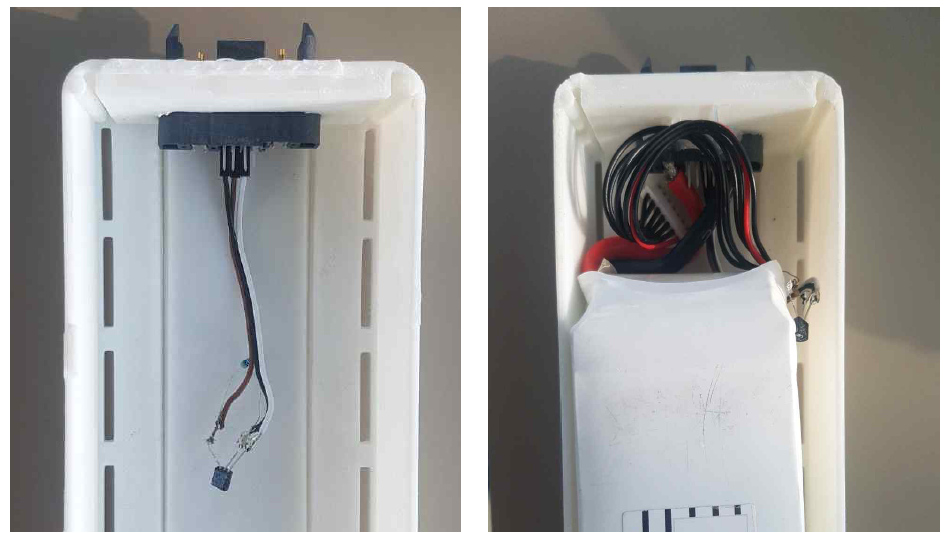 배터리 팩에 부착된 커넥터와 연결한 온도 센서 모습