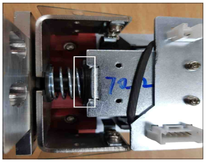 전자잠금장치 닫힘센서 반응시간 개선(스프링측 와셔 삽입)