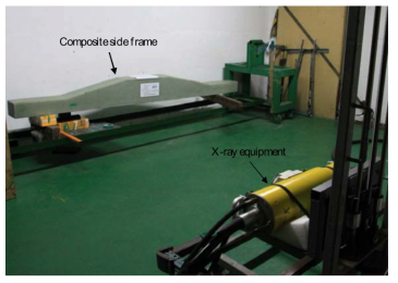 복합소재 사이드 프레임과 X-ray 장치