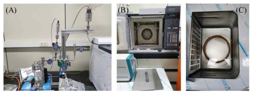 (A) GC 장비와 연결된 전처리 장비 샘플 라인과 2개의 압력 센서, 그리고 터보 펌프, (B) 외부 온도 조절 및 유지 장치 이용, (C) 외부 온도 조절 장치를 이용하여, 컬럼 내 혼합 가스 분리
