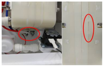 수정 전으로 누수가 일어 부위 사진