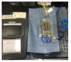 Laboratory electrolysis batch system