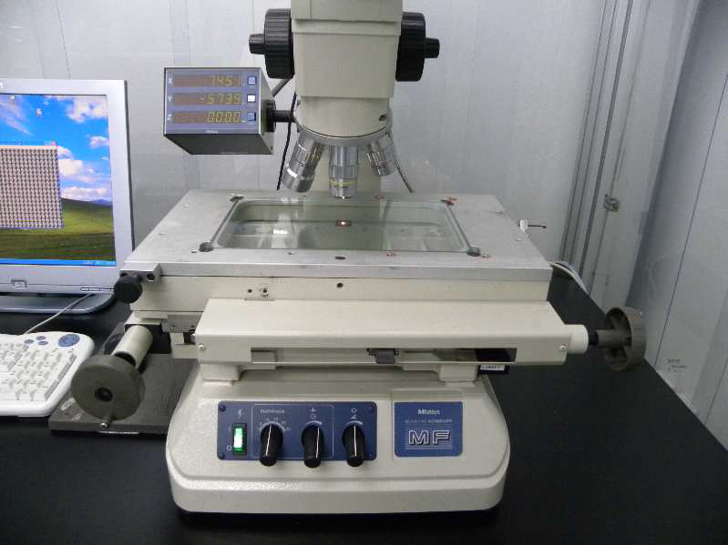 공구현미경 장치