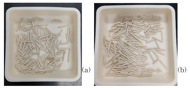 169-SZ 펠렛 사진: (a) 600 ℃ 4시간 공기분위기에서 소성 후, (b) 600 ℃ 4시간 N2 분위기에서 소성 후