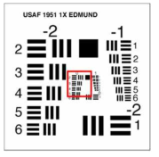 시스템 해상도 평가를 위해 사용한 USAF(빨간색)