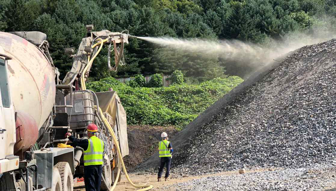 Shotcrete spraying