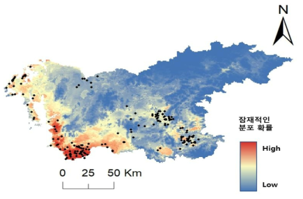 충청도 지역의 황소개구리 잠재적인 분포 확률 지도. 검은점=현장검증 연구가 수행된 지점
