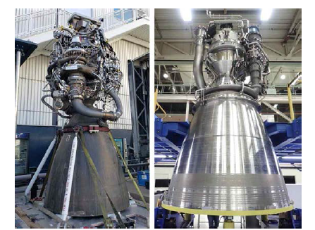 SpaceX 社 Raptor 엔진 (좌), Blue Origin 社 BE-4 (우)