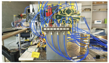 13.8GHz 8 x 1 배열안테나 빔포머